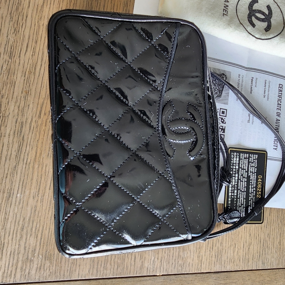 BABY CAMARA CHANEL BAG - Picture 2 of 16